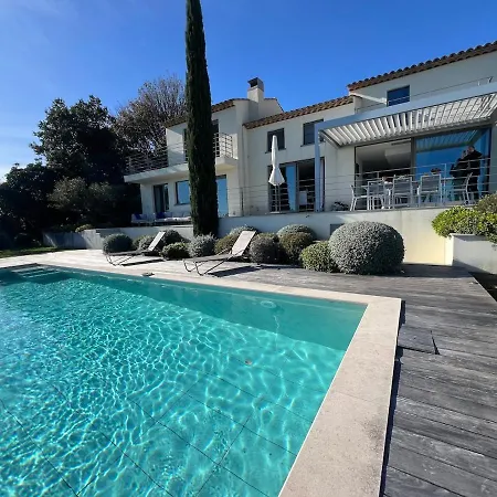 Readhostprofile! 4 Bedrooms Luxury With Private Pool