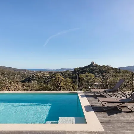 Readhostprofile! 4 Bedrooms Luxury With Private Pool
